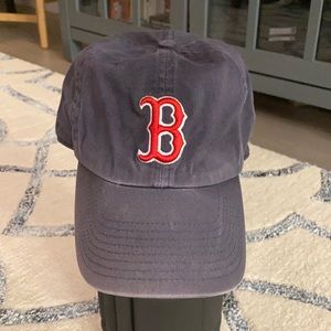 Boston Res Sox baseball hat